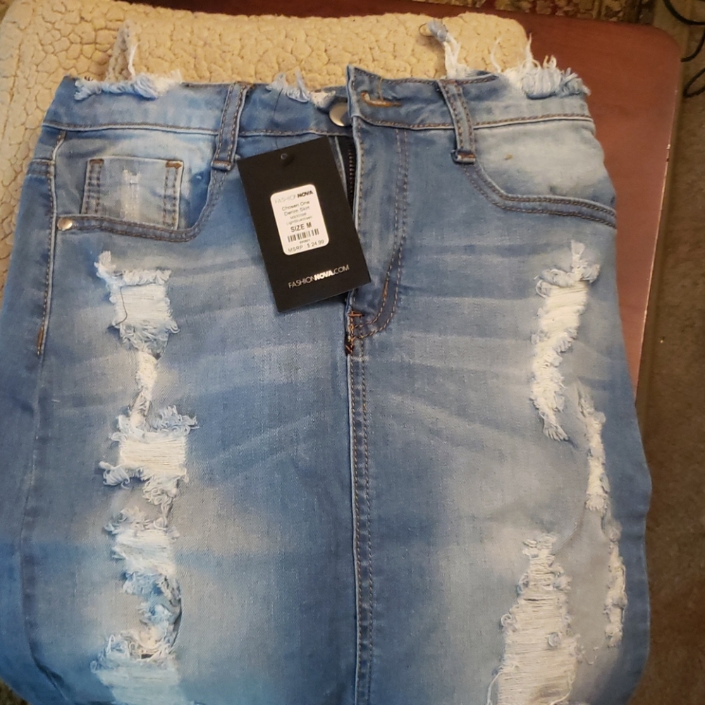 NWT 'Chosen One' Denim Skirt - Picture 6 of 6